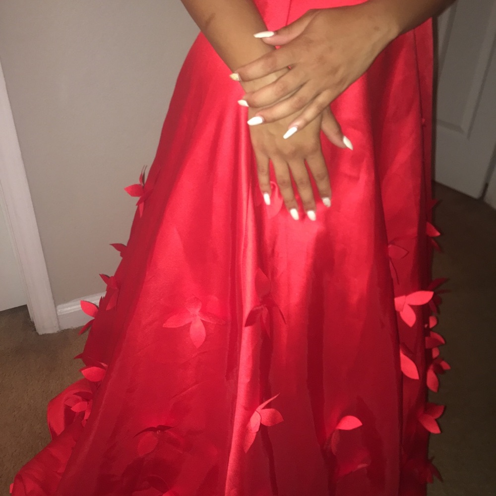 Red Prom Dress - Picture 2 of 8